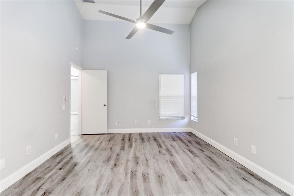 En Renta: $2,400 (3 camas, 2 baños, 1835 Pies cuadrados)