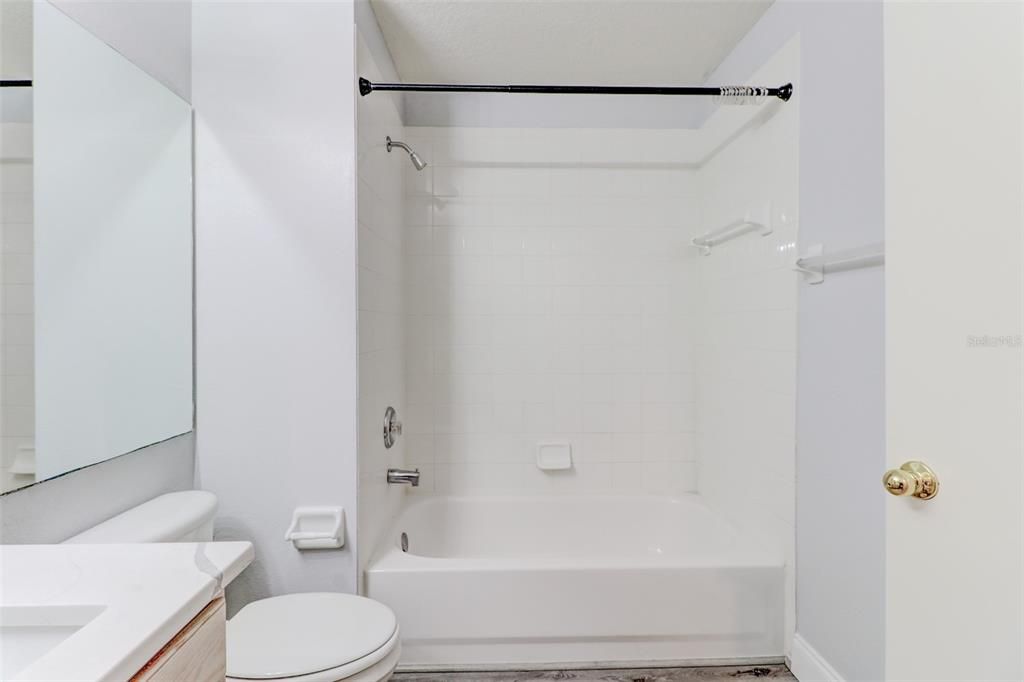 En Renta: $2,400 (3 camas, 2 baños, 1835 Pies cuadrados)