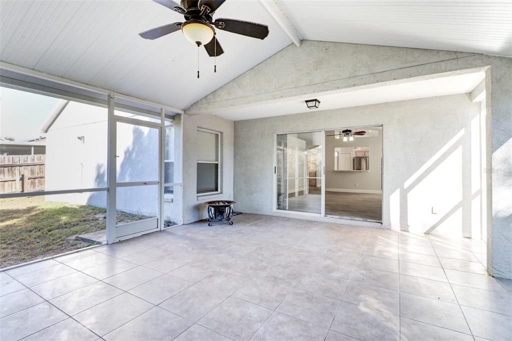 En Renta: $2,400 (3 camas, 2 baños, 1835 Pies cuadrados)