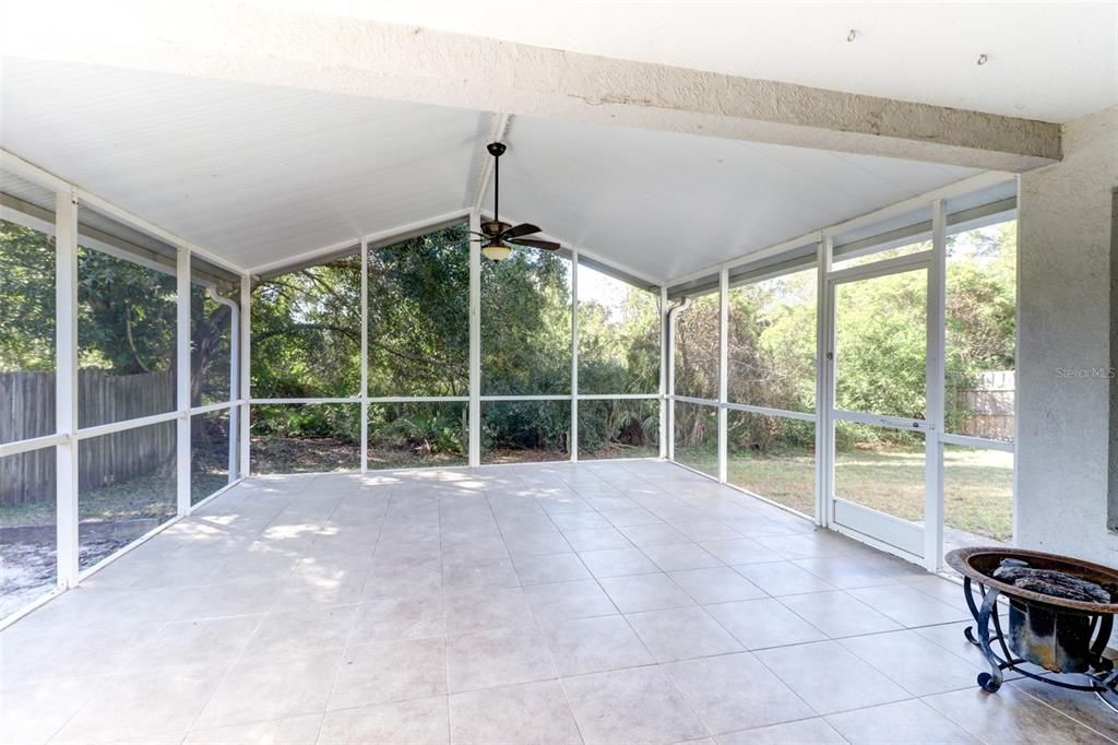 En Renta: $2,400 (3 camas, 2 baños, 1835 Pies cuadrados)