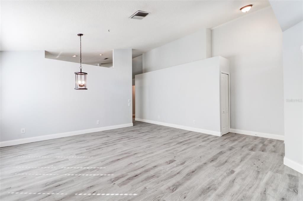 En Renta: $2,400 (3 camas, 2 baños, 1835 Pies cuadrados)