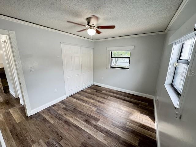 Active With Contract: $359,000 (3 beds, 2 baths, 1182 Square Feet)