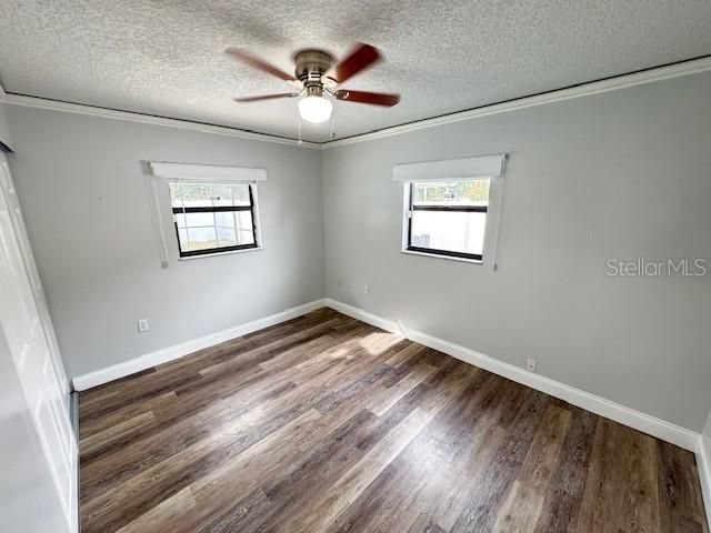 Active With Contract: $359,000 (3 beds, 2 baths, 1182 Square Feet)