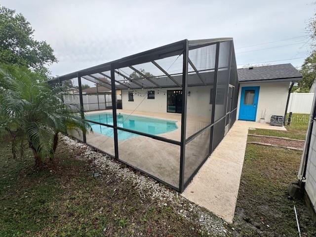 Active With Contract: $359,000 (3 beds, 2 baths, 1182 Square Feet)