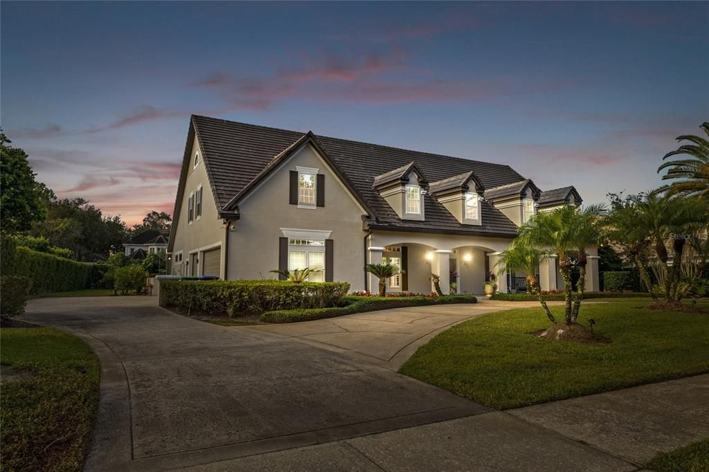 На продажу: $1,725,000 (5 спален, 4 ванн, 4614 Квадратных фут)