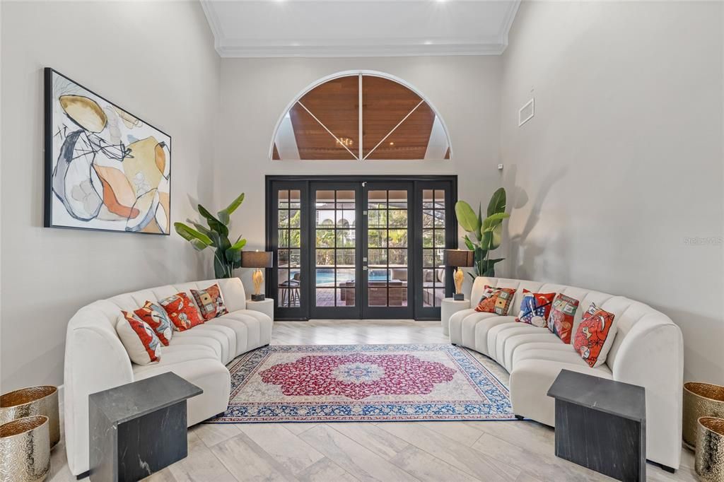 На продажу: $1,725,000 (5 спален, 4 ванн, 4614 Квадратных фут)