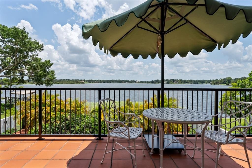 En Venta: $2,250,000 (4 camas, 4 baños, 5178 Pies cuadrados)