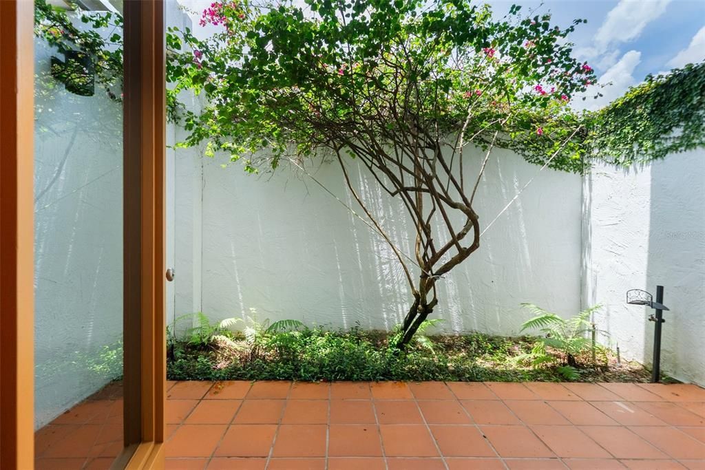 En Venta: $2,250,000 (4 camas, 4 baños, 5178 Pies cuadrados)