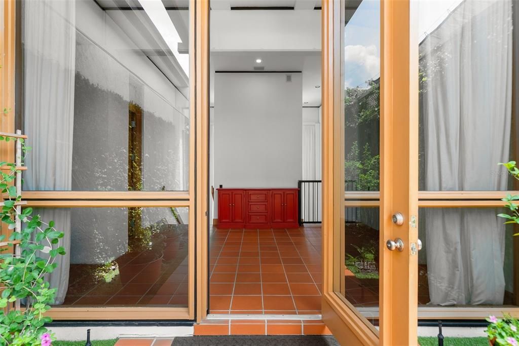 En Venta: $2,250,000 (4 camas, 4 baños, 5178 Pies cuadrados)