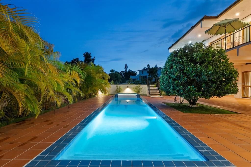 En Venta: $2,250,000 (4 camas, 4 baños, 5178 Pies cuadrados)