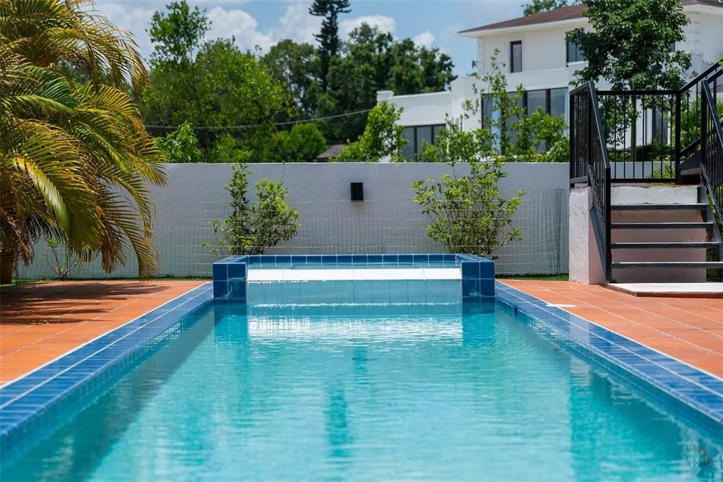 En Venta: $2,250,000 (4 camas, 4 baños, 5178 Pies cuadrados)