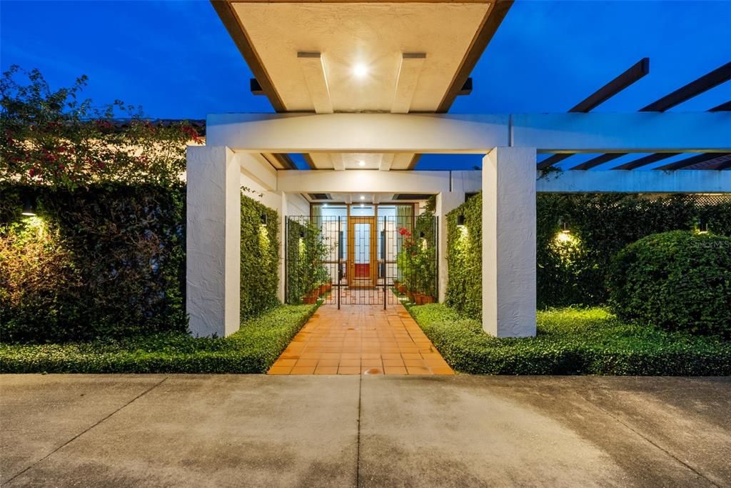 En Venta: $2,250,000 (4 camas, 4 baños, 5178 Pies cuadrados)