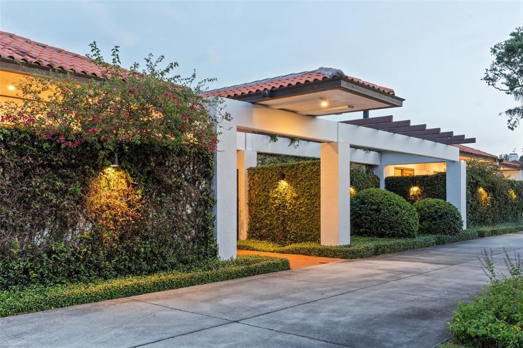 En Venta: $2,250,000 (4 camas, 4 baños, 5178 Pies cuadrados)