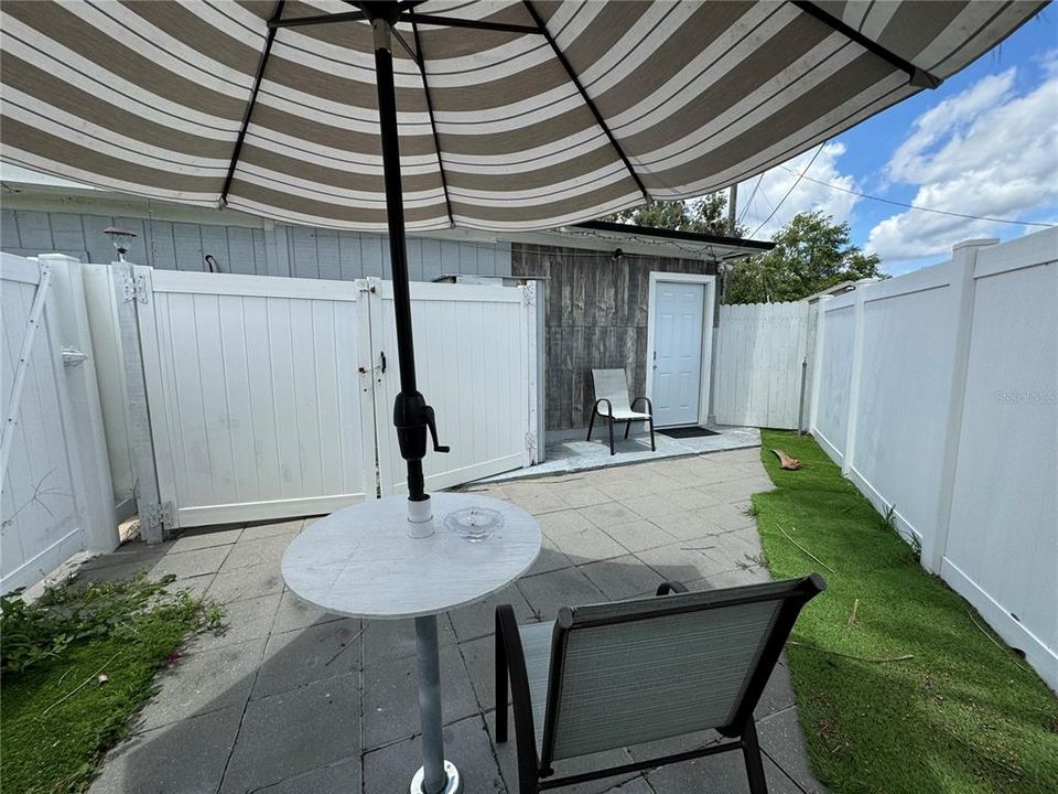 For Sale: $449,900 (3 beds, 2 baths, 1682 Square Feet)