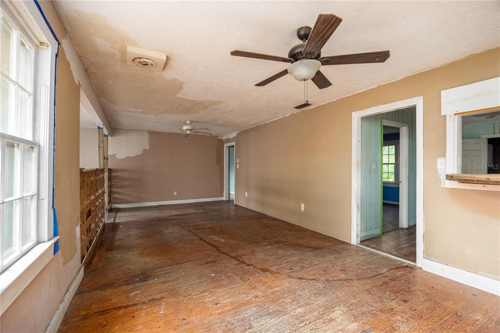 For Sale: $199,900 (6.50 acres)