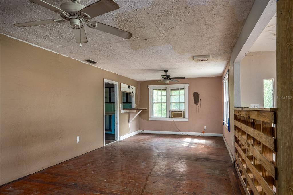 For Sale: $199,900 (6.50 acres)