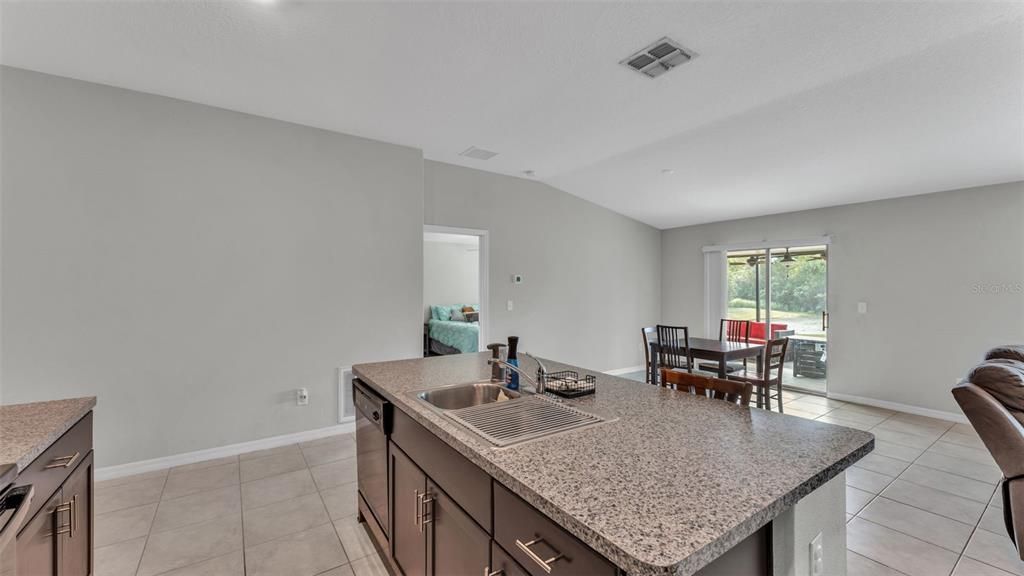 Active With Contract: $321,000 (3 beds, 2 baths, 1580 Square Feet)