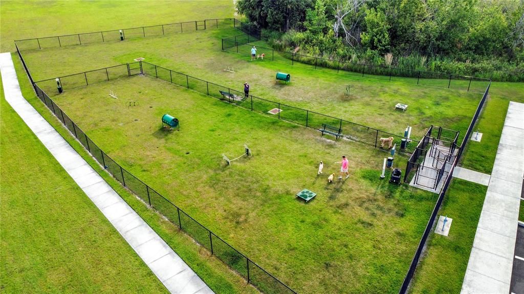 Active With Contract: $321,000 (3 beds, 2 baths, 1580 Square Feet)