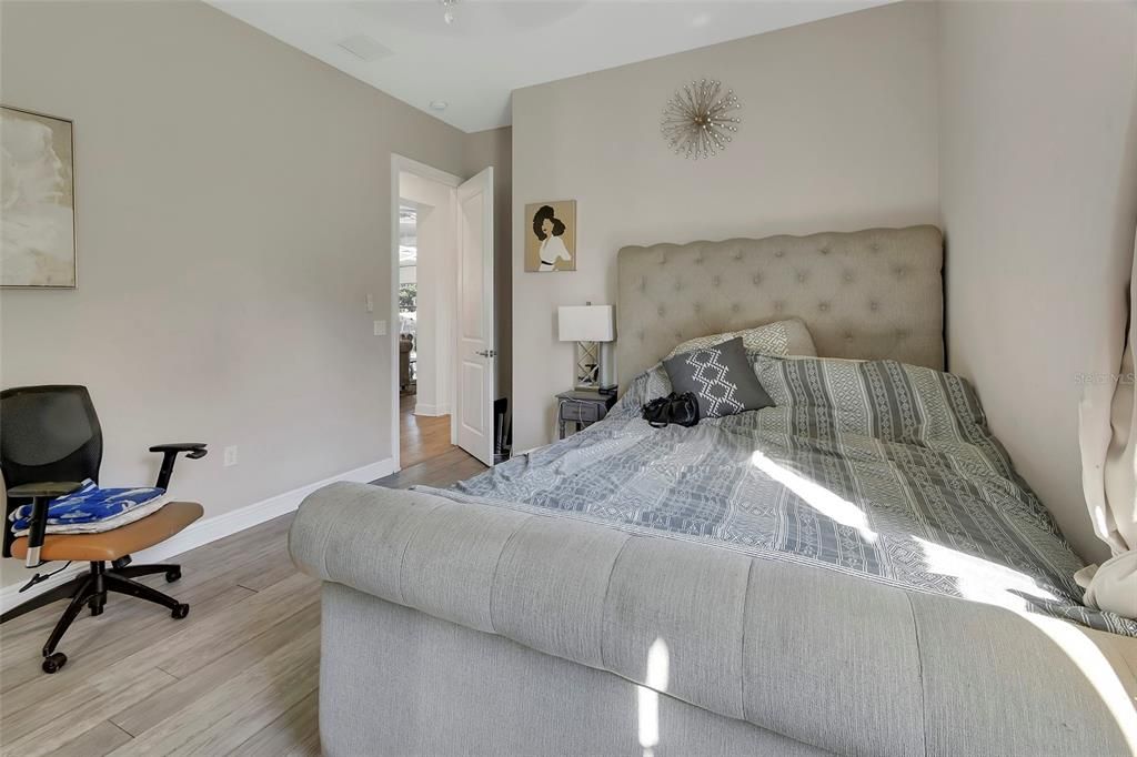 На продажу: $570,000 (3 спален, 3 ванн, 2544 Квадратных фут)