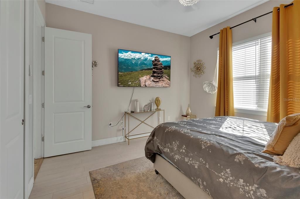 На продажу: $570,000 (3 спален, 3 ванн, 2544 Квадратных фут)