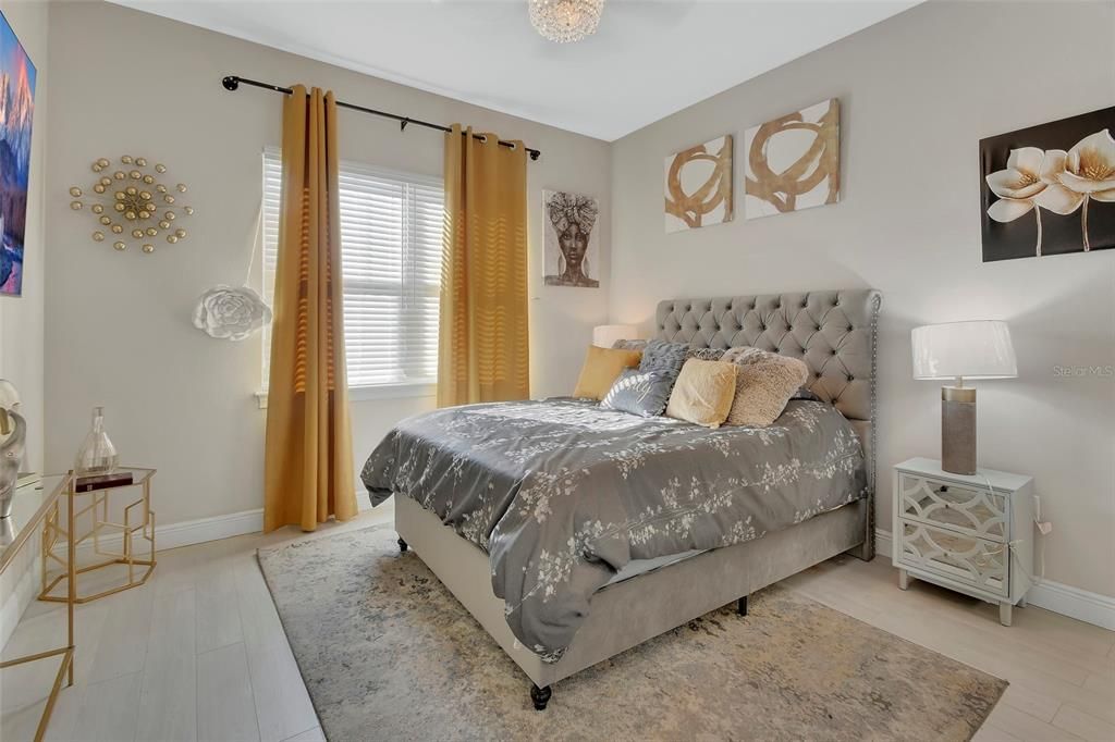 На продажу: $570,000 (3 спален, 3 ванн, 2544 Квадратных фут)