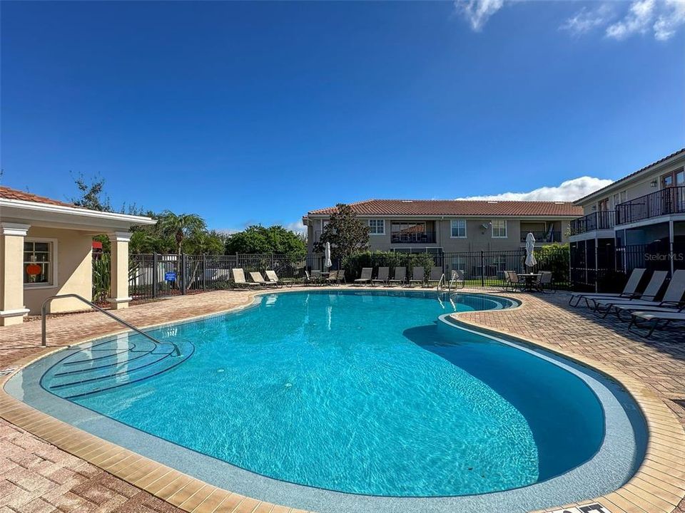 На продажу: $549,999 (3 спален, 2 ванн, 2085 Квадратных фут)