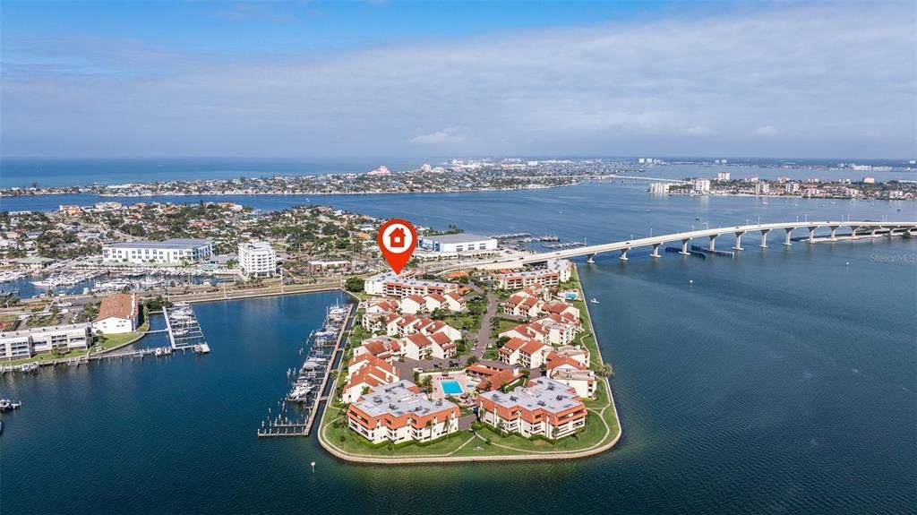 待售: $464,000 (2 贝兹, 2 浴室, 1040 平方英尺)