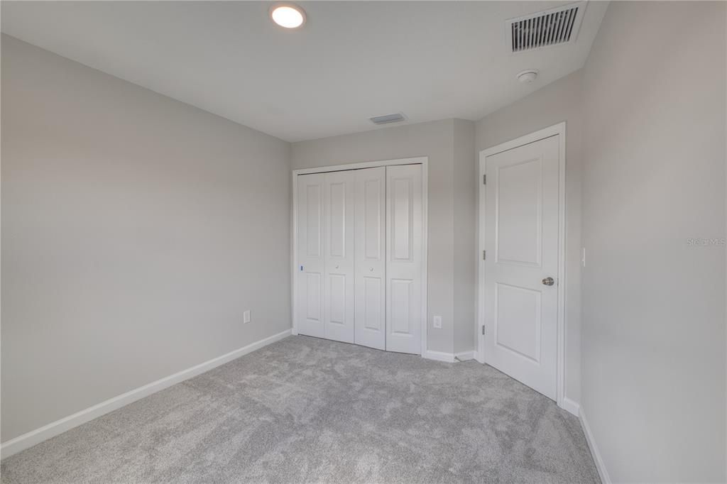 Active With Contract: $2,400 (3 beds, 2 baths, 1379 Square Feet)