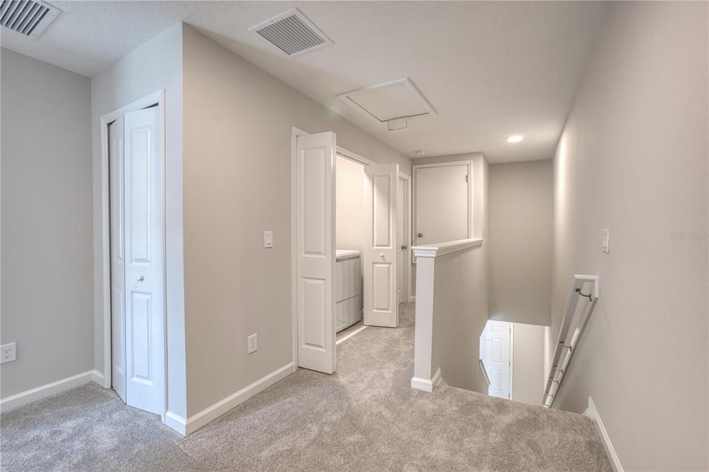 Active With Contract: $2,400 (3 beds, 2 baths, 1379 Square Feet)