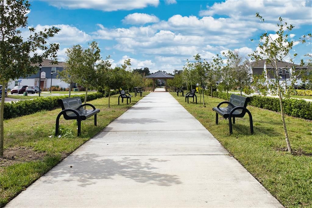 Active With Contract: $2,400 (3 beds, 2 baths, 1379 Square Feet)