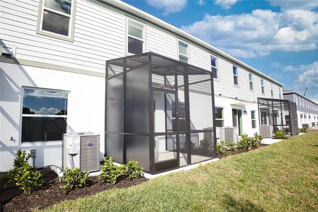 Active With Contract: $2,400 (3 beds, 2 baths, 1379 Square Feet)