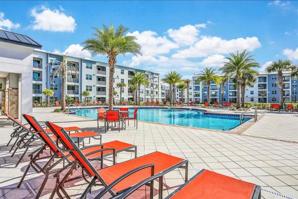 For Rent: $2,100 (2 beds, 2 baths, 1196 Square Feet)