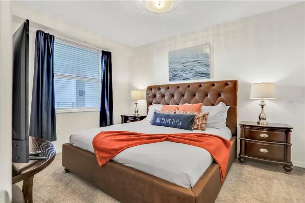 For Rent: $2,100 (2 beds, 2 baths, 1196 Square Feet)