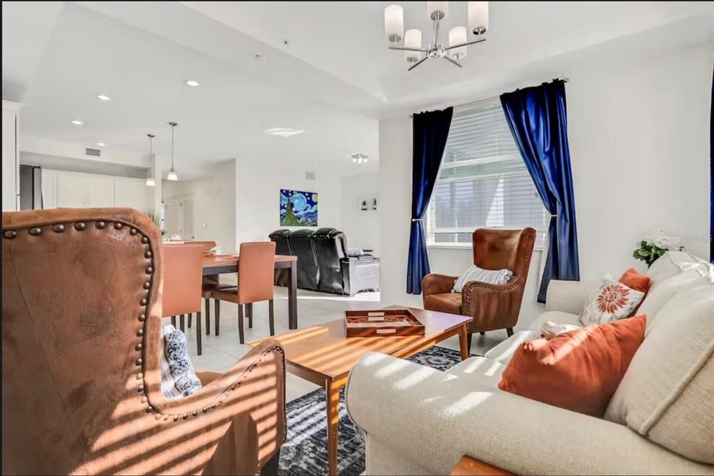 For Rent: $2,100 (2 beds, 2 baths, 1196 Square Feet)