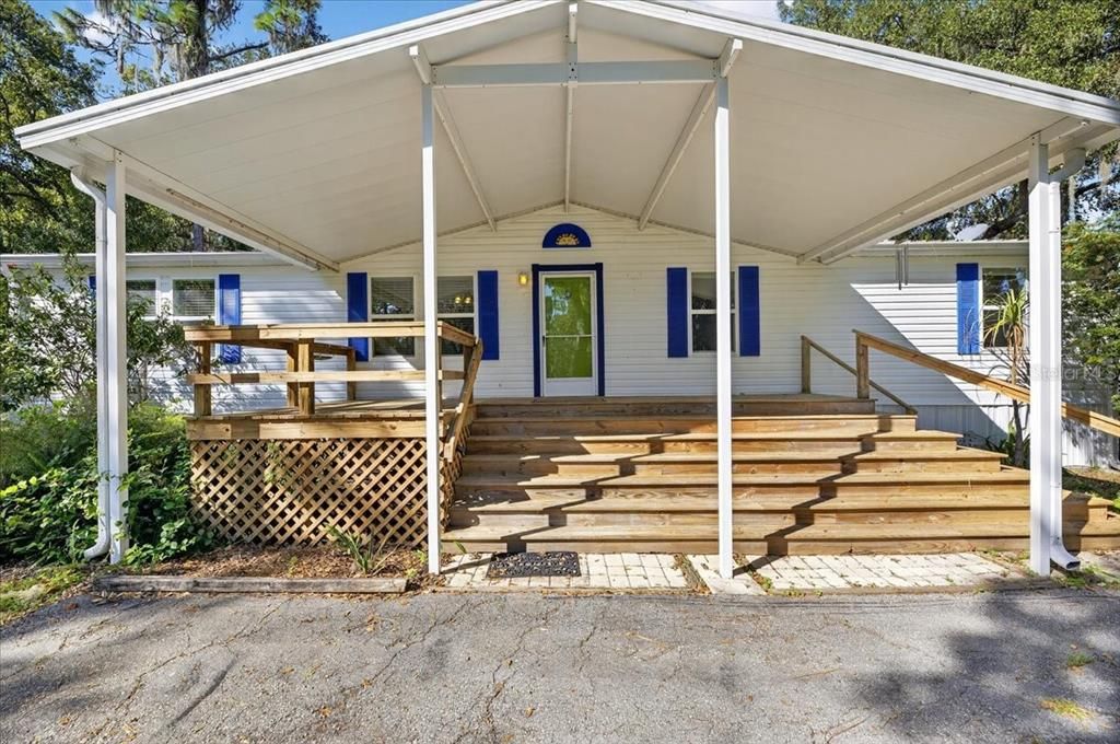 Под контрактом: $275,000 (3 спален, 2 ванн, 1512 Квадратных фут)