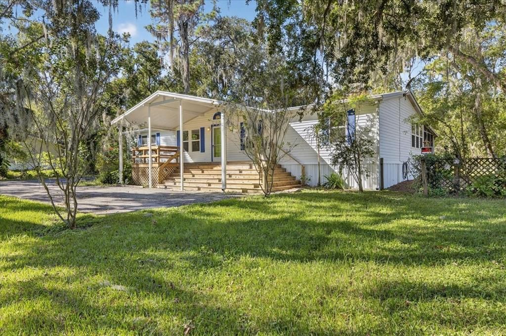 Под контрактом: $275,000 (3 спален, 2 ванн, 1512 Квадратных фут)