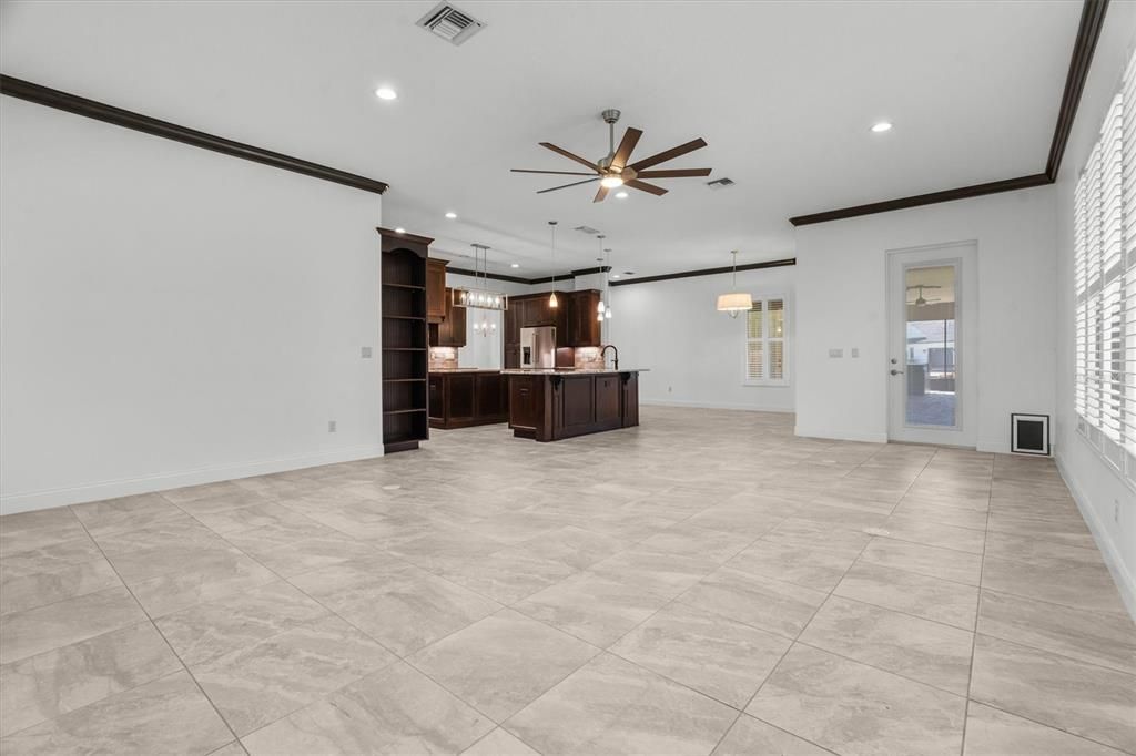 待售: $1,049,000 (4 贝兹, 3 浴室, 3209 平方英尺)