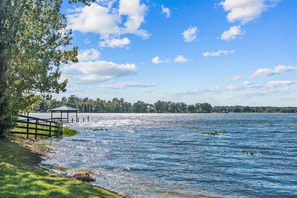 待售: $1,049,000 (4 贝兹, 3 浴室, 3209 平方英尺)