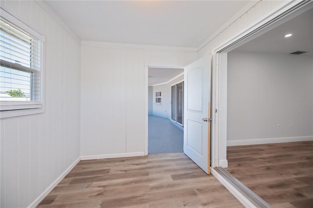 For Sale: $412,000 (3 beds, 2 baths, 1957 Square Feet)