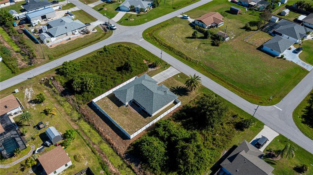 For Sale: $412,000 (3 beds, 2 baths, 1957 Square Feet)