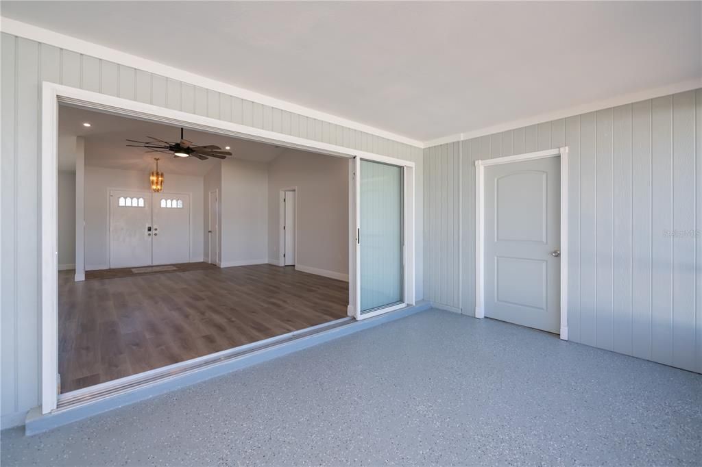 For Sale: $412,000 (3 beds, 2 baths, 1957 Square Feet)