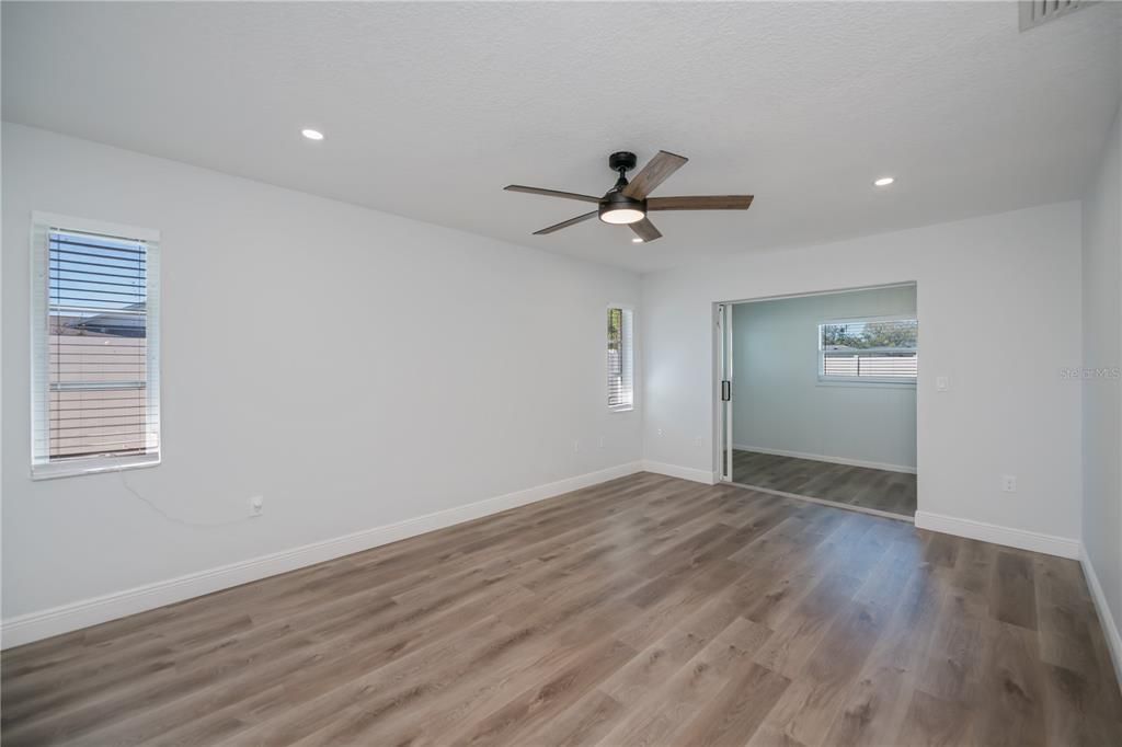 For Sale: $412,000 (3 beds, 2 baths, 1957 Square Feet)