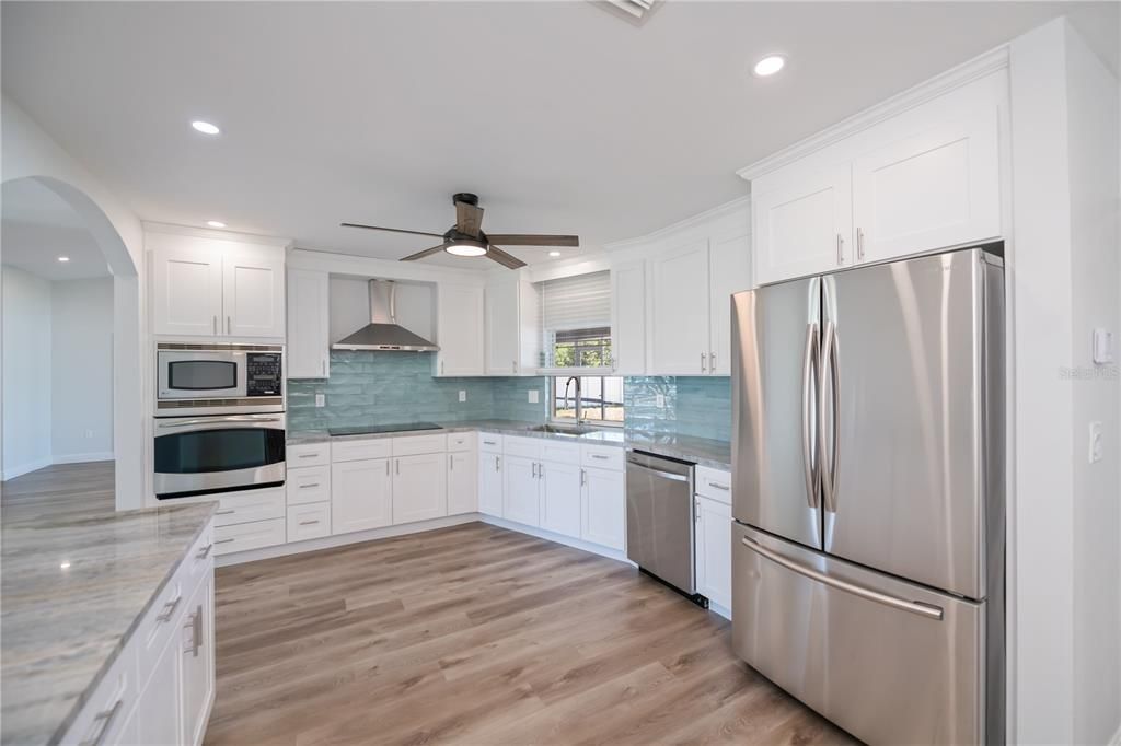 For Sale: $412,000 (3 beds, 2 baths, 1957 Square Feet)