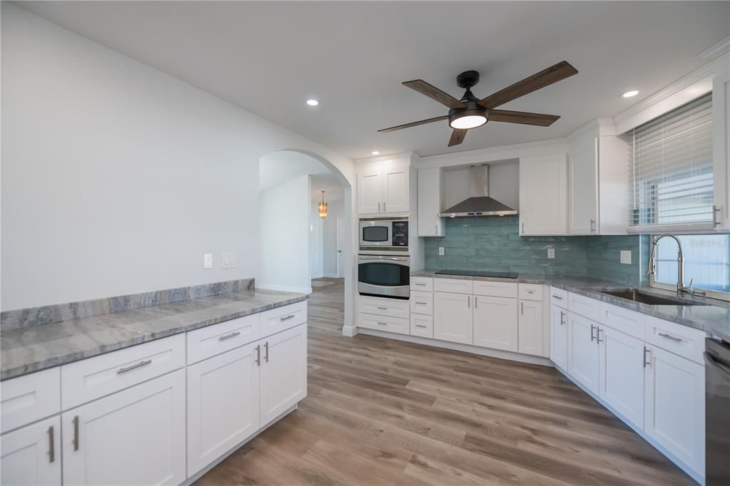 For Sale: $412,000 (3 beds, 2 baths, 1957 Square Feet)