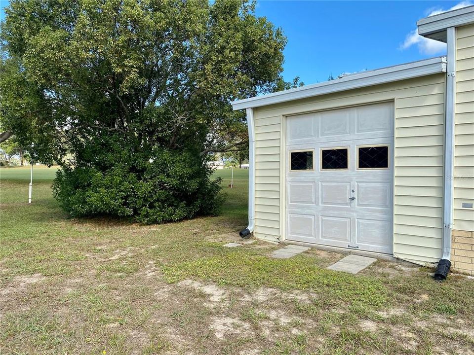 待售: $179,900 (2 贝兹, 2 浴室, 1226 平方英尺)