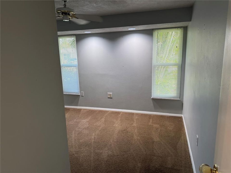 For Rent: $1,650 (2 beds, 2 baths, 1425 Square Feet)