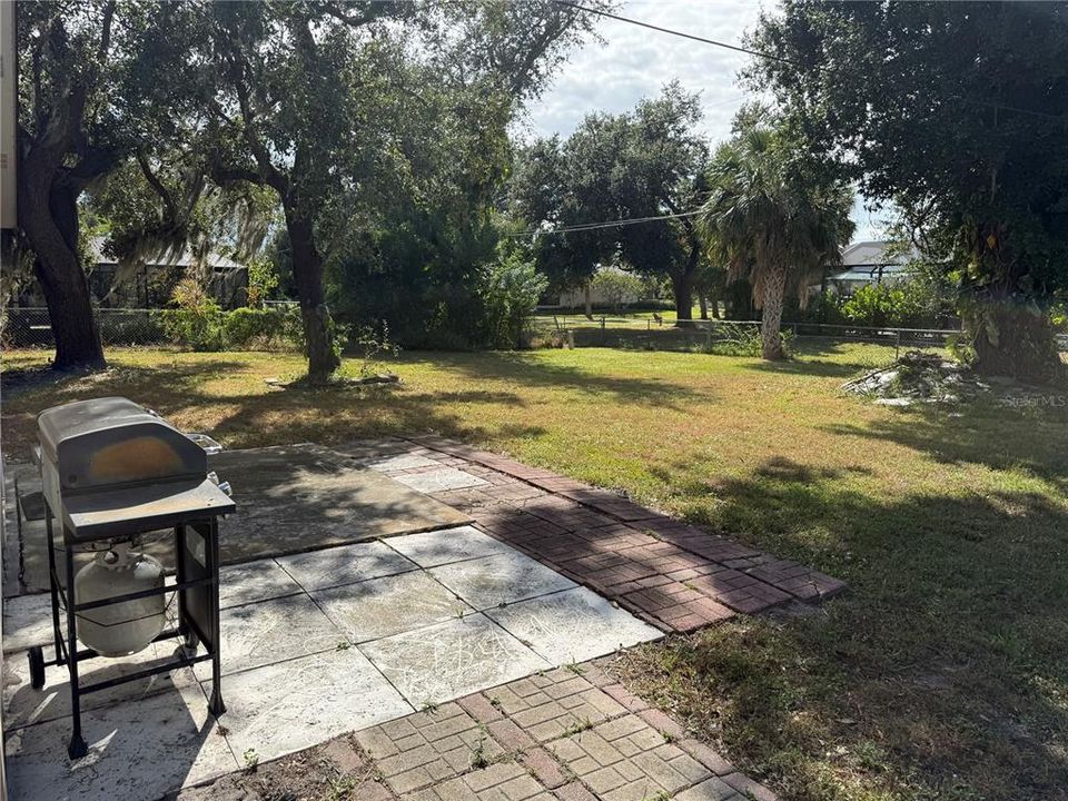 For Rent: $1,650 (2 beds, 2 baths, 1425 Square Feet)