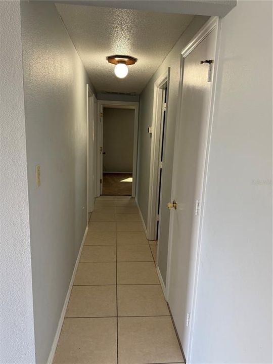 For Rent: $1,650 (2 beds, 2 baths, 1425 Square Feet)