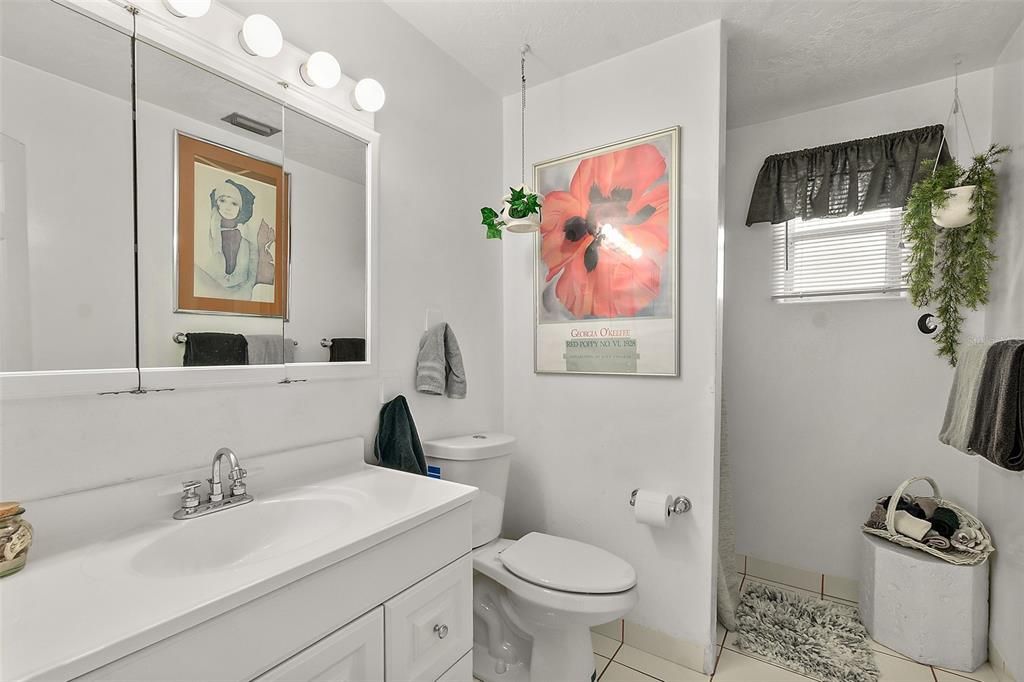 En Venta: $789,000 (3 camas, 2 baños, 1227 Pies cuadrados)