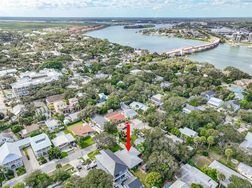 En Venta: $789,000 (3 camas, 2 baños, 1227 Pies cuadrados)